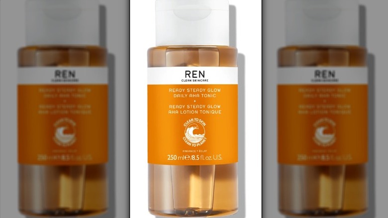 REN Ready Steady Glow Daily AHA Tonic