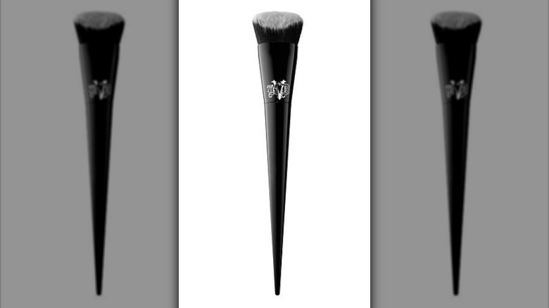 Kat Von D Lock It brush