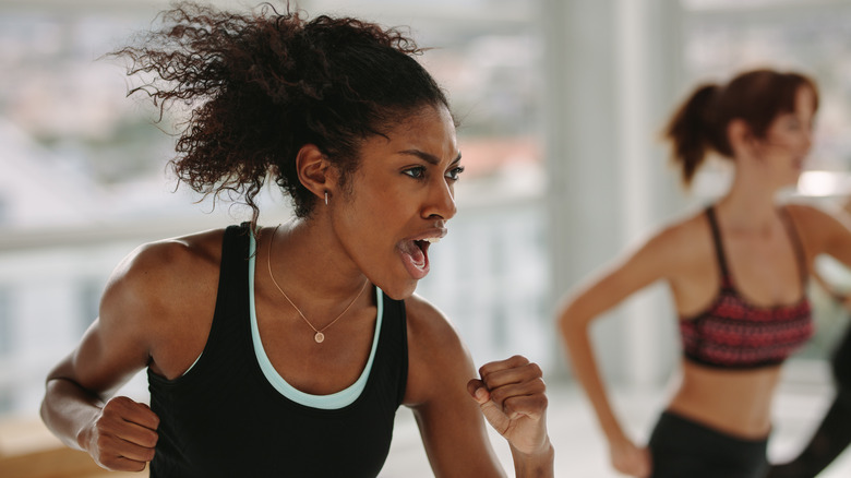 girl working out 