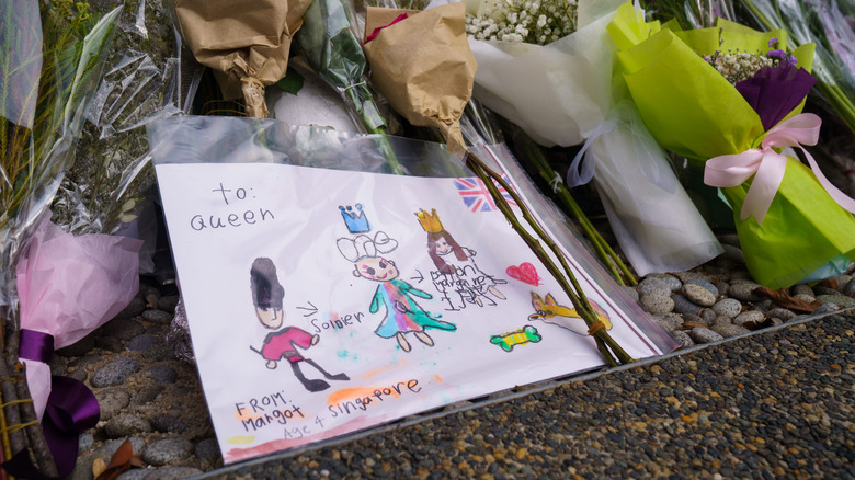 A child's drawing in tribute to Queen Elizabeth II