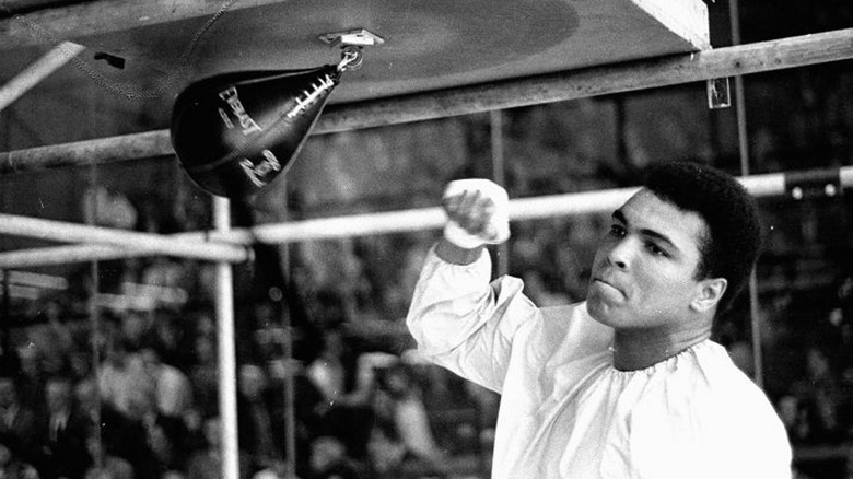 Muhammad ali warming up 