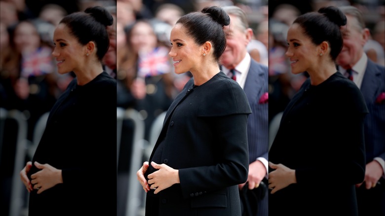 Pregnant Meghan Markle wearing all black