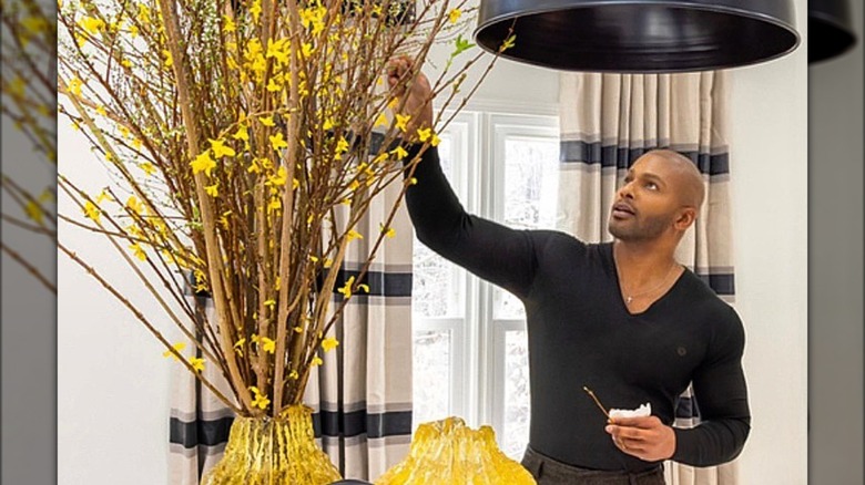 Michel Smith Boyd arranging flowers