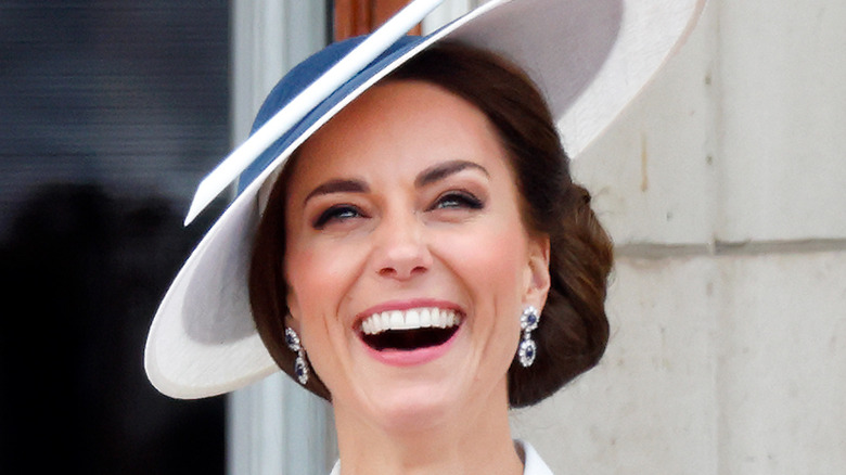 Kate trooping the colour 