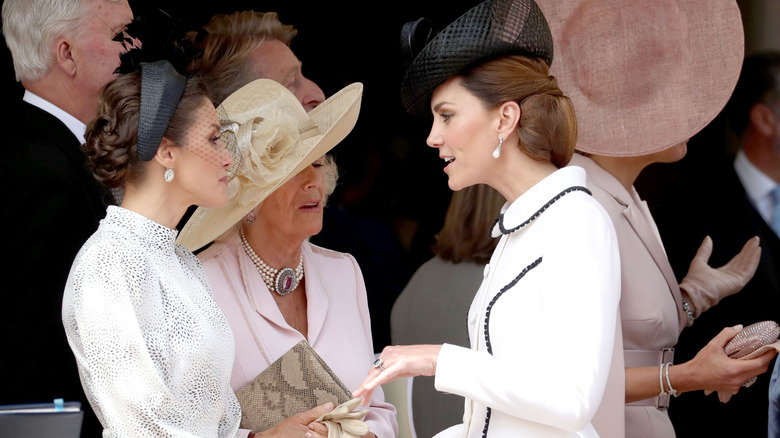 Kate with Letizia and Camilla 