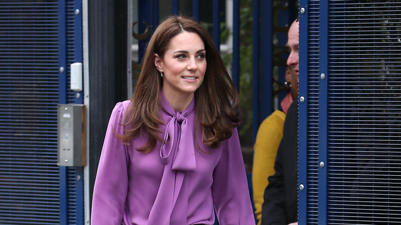 Kate Middleton purple Gucci blouse 