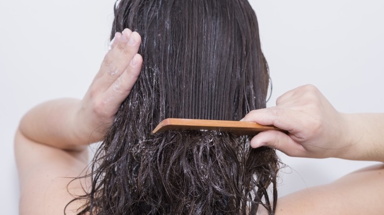 combing wet hair