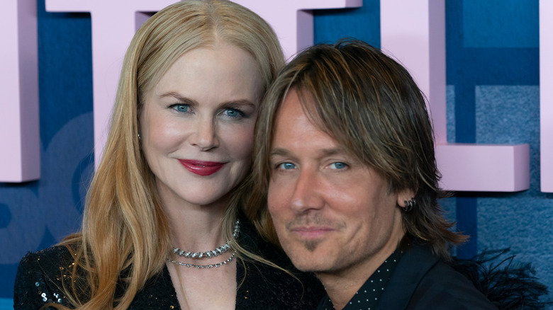 Nicole Kidman and Keith Urban posing closeup