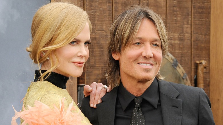 Nicole Kidman and Keith Urban posing closeup