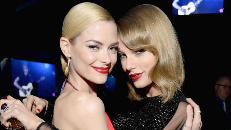 Taylor Swift and Jaime King