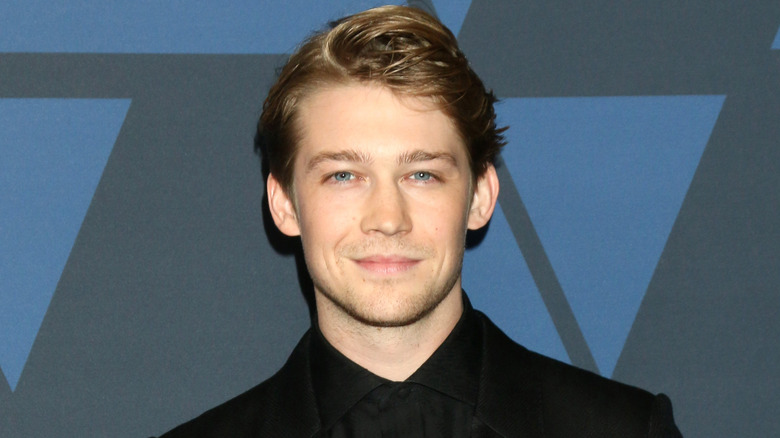 Joe Alwyn at an event