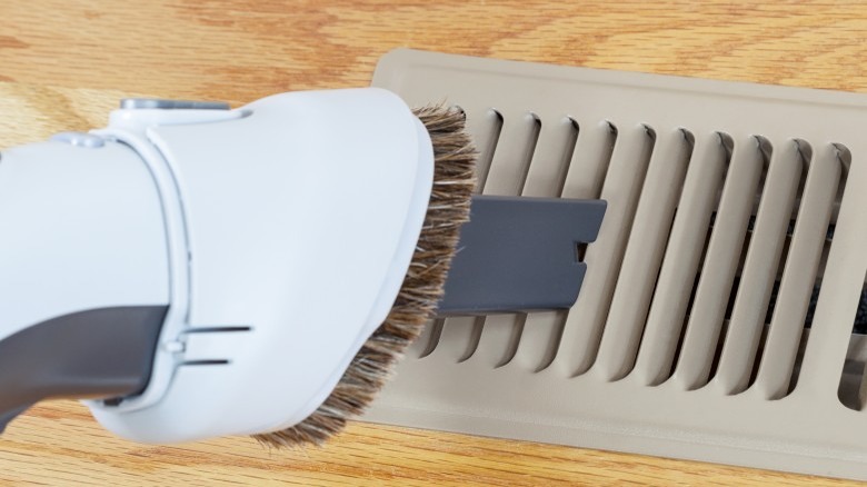 cleaning heater vents