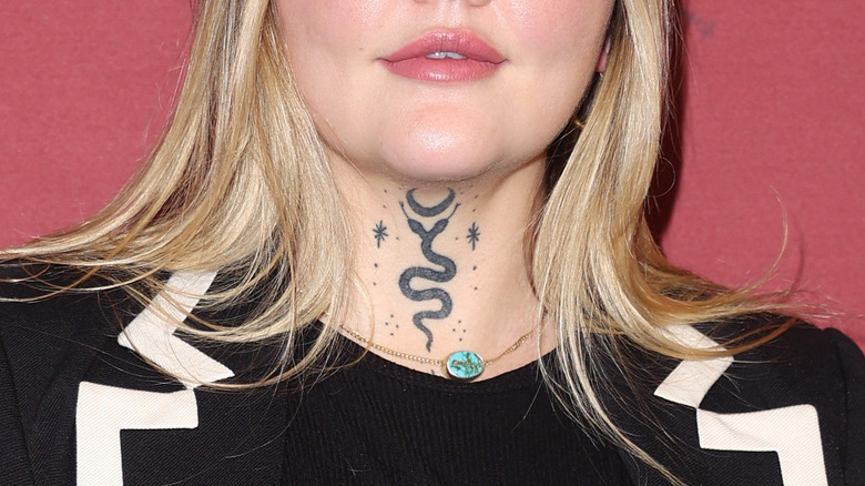 Elle King's tattoo of a snake on her neck