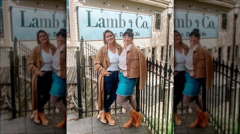 Leslie Davis, Lyndsay Lamb outside store