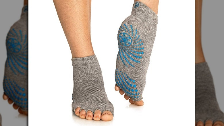 Gaiam Grippy Toeless Yoga Socks