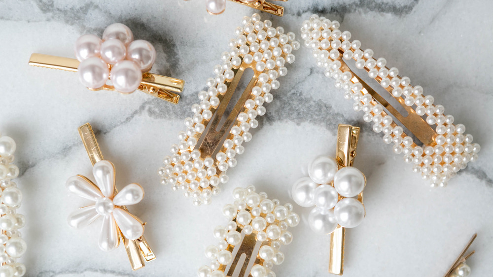 Pearl and gold hair clips