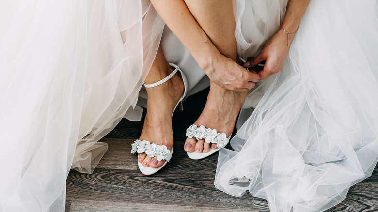 Fancy Pearl Bridal Shoes  Wedding shoes heels, Jimmy choo wedding shoes, Bride  heels
