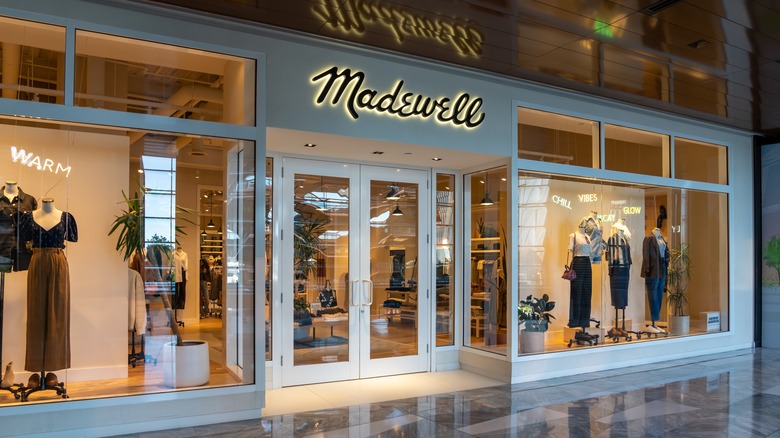 Madewell store exterior