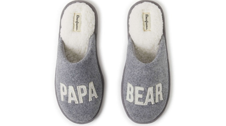 Gray and white slippers with the words "papa bear"