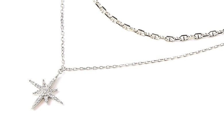 Silver starburst necklace