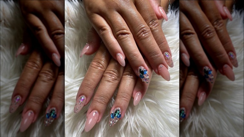 pink nails with gems