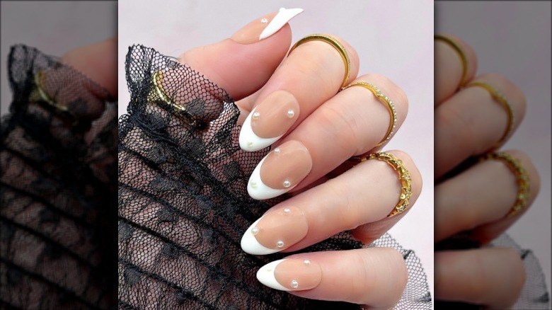 French manicure with pearls