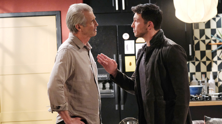 Days of Our Lives' Clyde talking with Ben