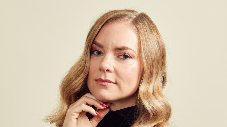 A portrait of Cindy Busby