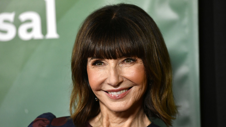 Mary Steenburgen smiling