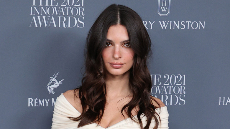 Emily Ratajkowski with long layers