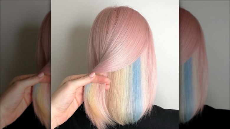 Trans flag dye