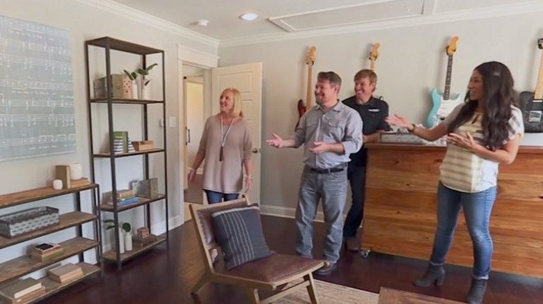 Chip and Joanna Gaines with homebuyers