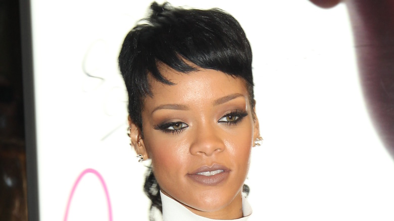 Rihanna singer smiling 