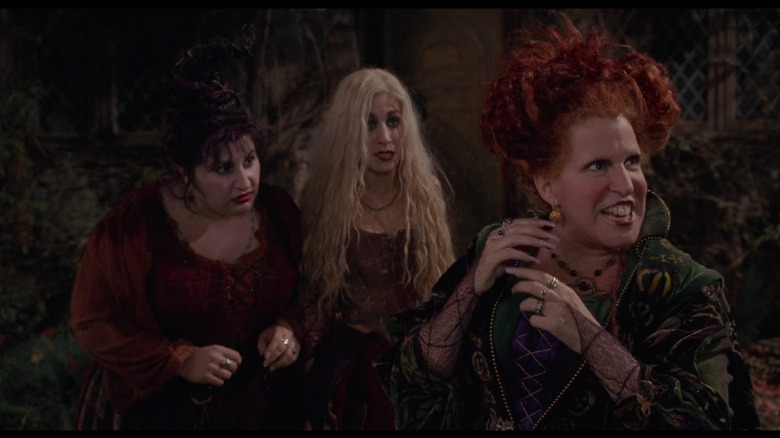 Kathy Najimy, Bette Midler, and Sarah Jessica Parker in Hocus Pocus