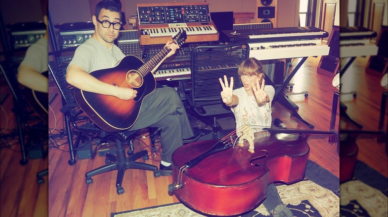 Jack Antonoff and Taylor Swift in the studio