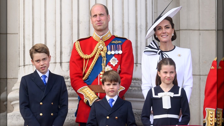 Prince william, kate middleton, prince george, prince louis, and princess charlotte