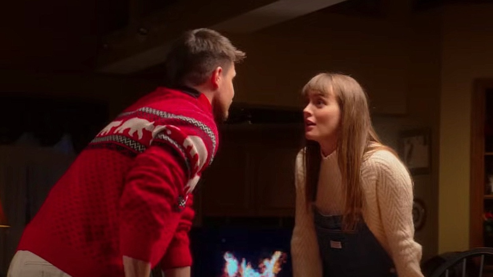 5 Times Freevee's EXmas Made Us Laugh Harder Than Any Other Christmas Movie