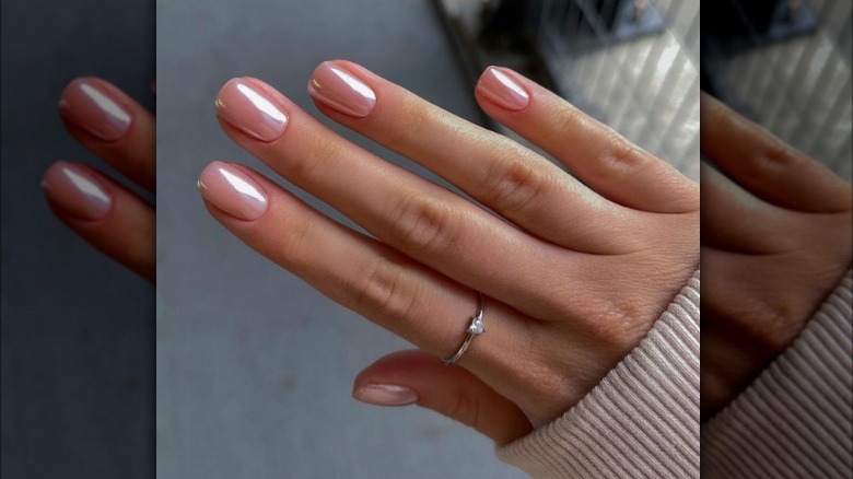 Chrome nude nails 