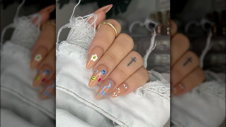 Random nail designs 