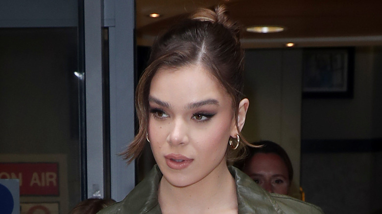 Hailee Steinfeld photographed by paparazzi