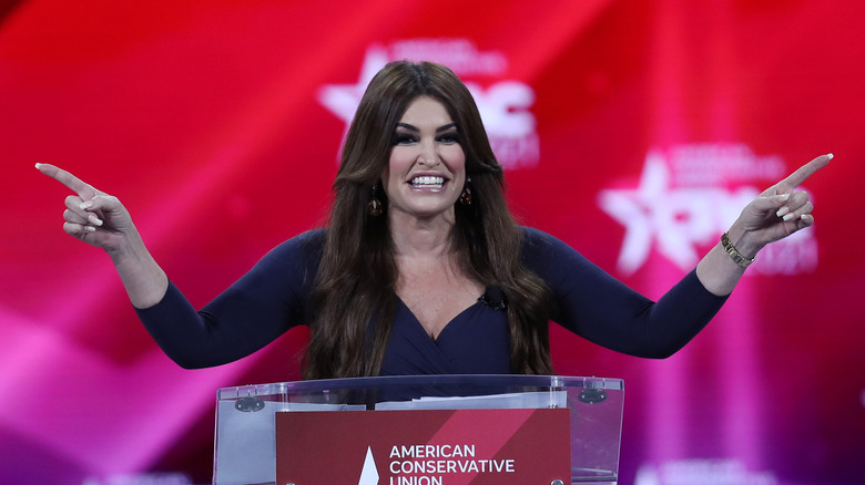 Kimberly Guilfoyle pointing while delivering a speech