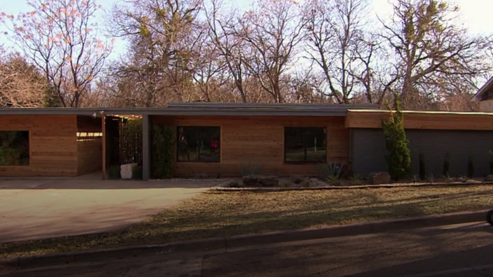 The Midcentury Modern Home from Fixer Upper, exterior