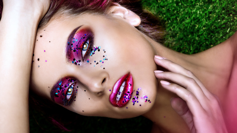 Glitter makeup