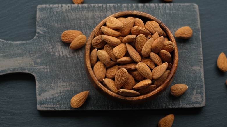 bowl of almonds