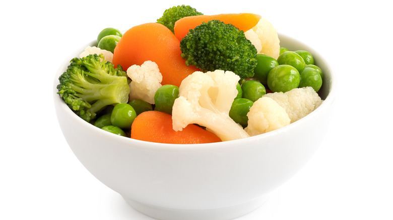 bowl of cruciferous vegetables 