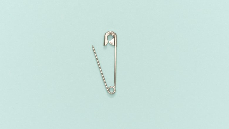 Safety pin