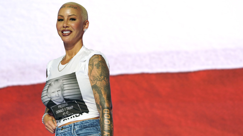 Amber Rose smiling