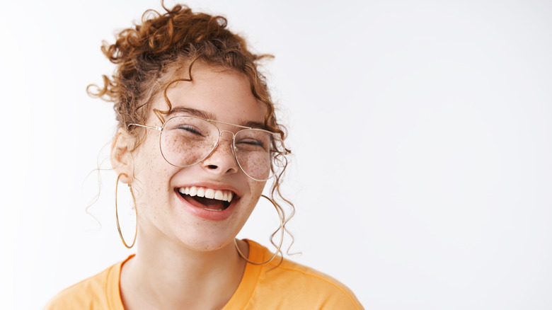 Woman with hair i