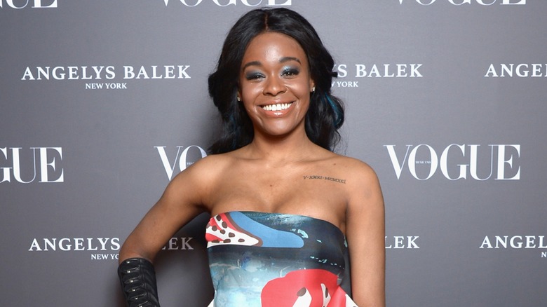 Azealia Banks smiling on the red carpet