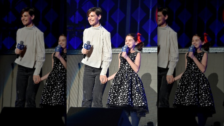 Katie Holmes, Suri onstage